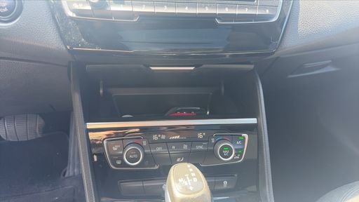 BMW Serie 2 Active Tourer 218d 150 BVA - Lounge – 2015 – 148689 km – Diesel – Boîte Automatique — photo 1