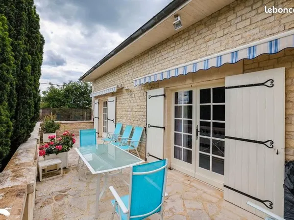 Maison 8 pièces 210 m²