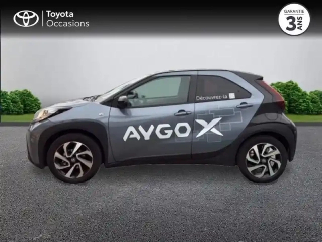 Toyota Aygo X 1.0 vvt-i 72ch design my24 — photo 3