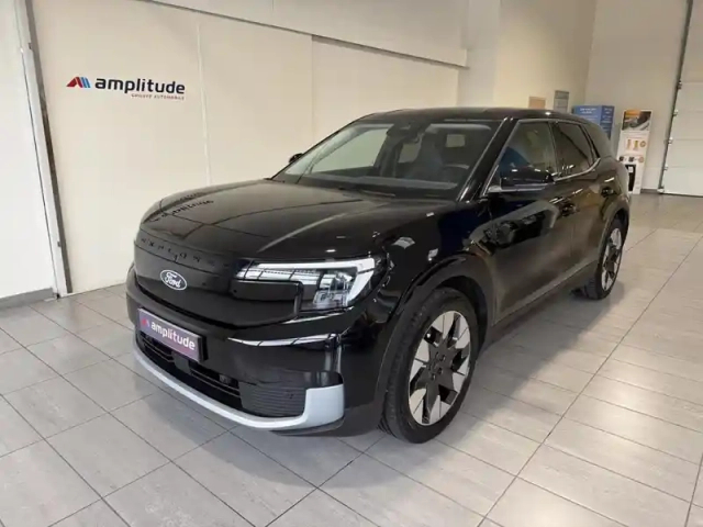 Ford Explorer 170ch standard range 52kwh pack premium rwd