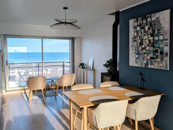À LOUER - APPARTEMENT MEUBLÉ 90 m² - VUE MER - 6e ÉTAGE - CALAIS PLAGE