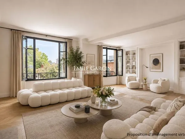Appartement 6 pièces 240 m²