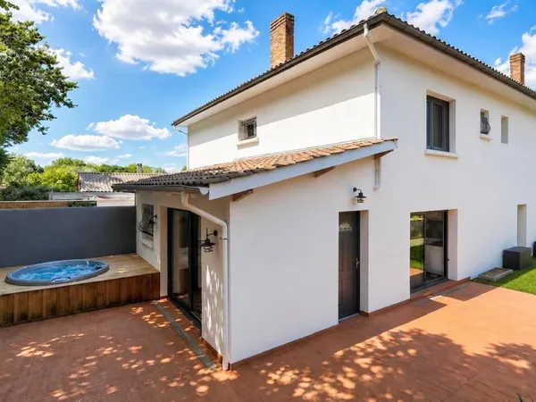 Appartement F4 en rez de jardin