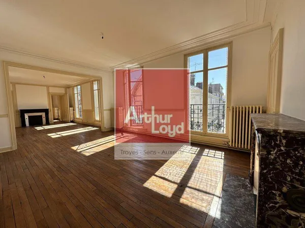 Bureaux 290 m²