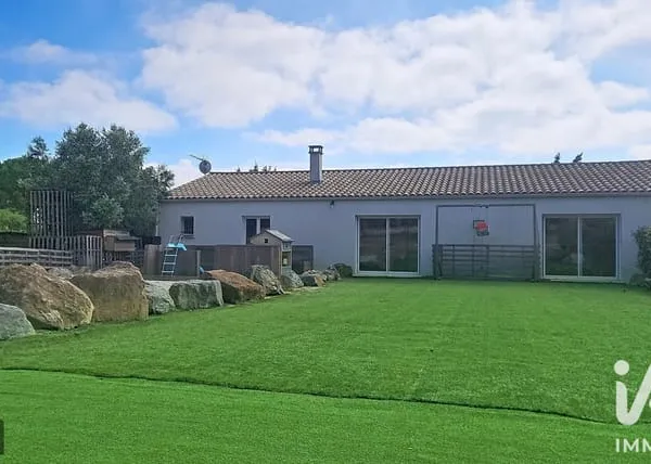 Maison 4 pièces 158 m²