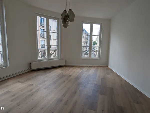 T3 80m² - Proche Place Saint-Marc