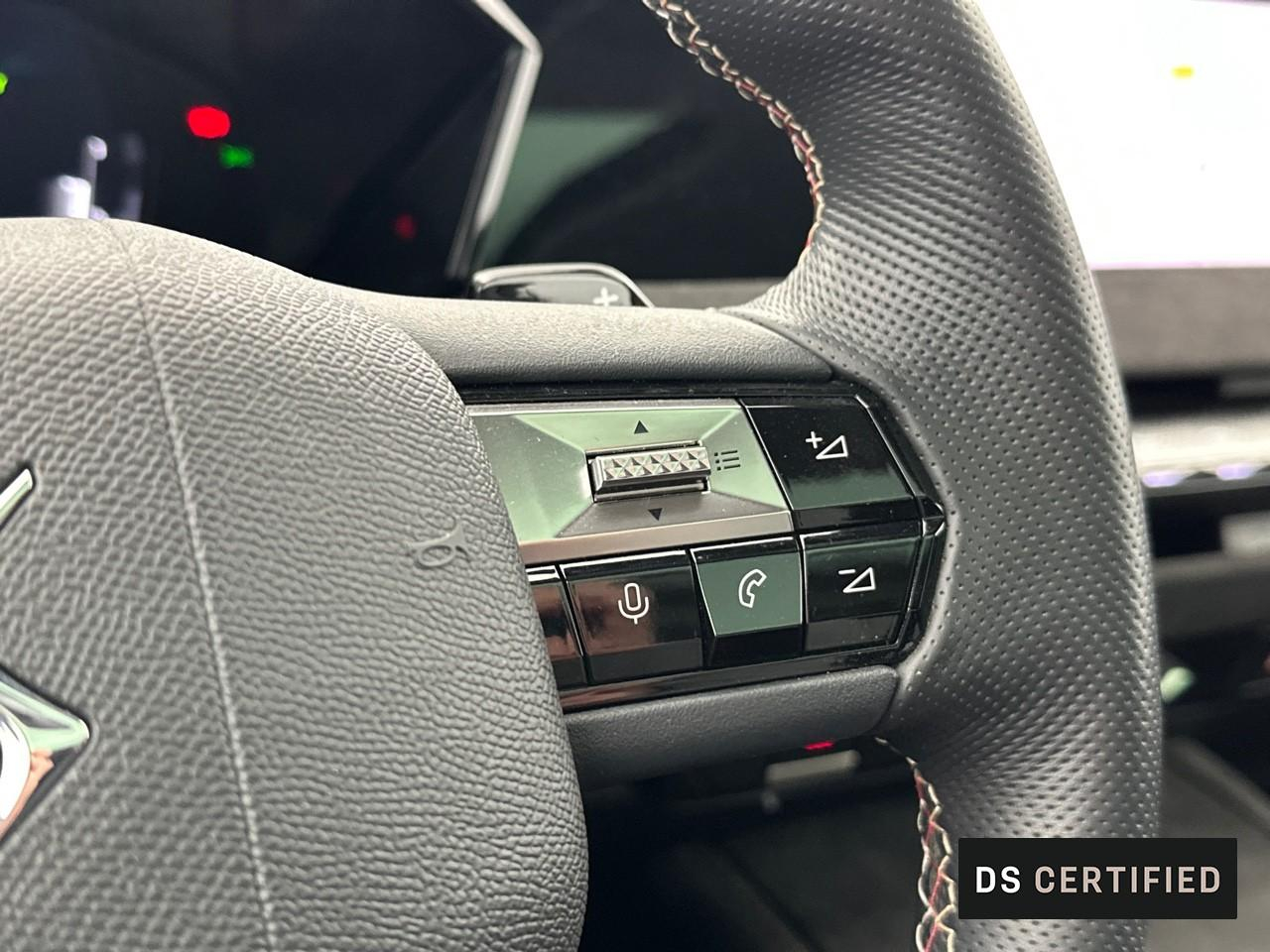 Ds Ds 4 hybride e-tense 225 eat8 performance line+ — photo 21