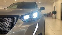 Peugeot 2008 1.2 PureTech 100ch S&S Allure — photo 18