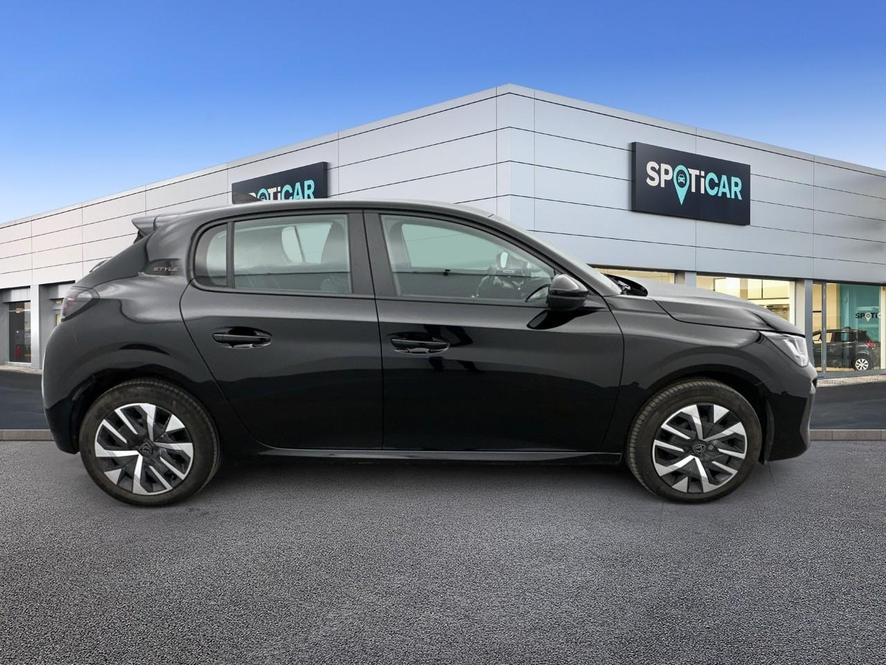 Peugeot 208 electrique 54 kwh 156ch style — photo 4