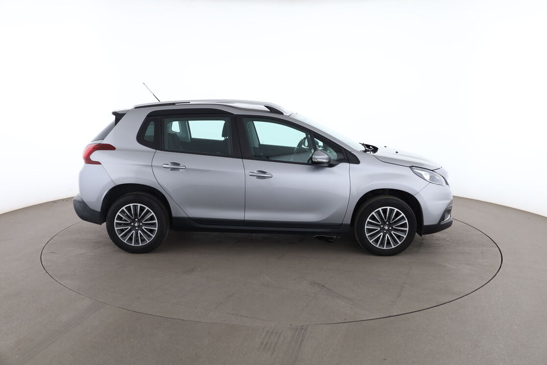 Peugeot 2008 1.6 Blue-HDi Active Business — photo 6