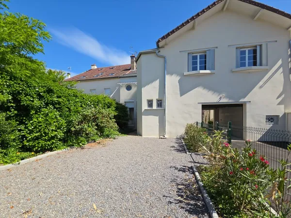 Vends appartement avec jardin