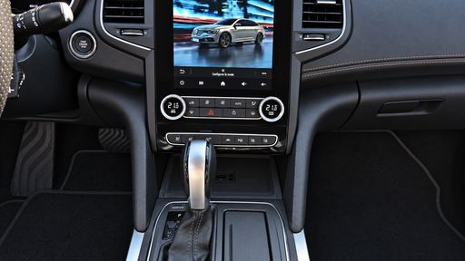 Renault Talisman 2.0 Blue dCi 200 EDC6 - Initiale Paris – 2021 – 88658 km – Diesel – Boîte Automatique — photo 23