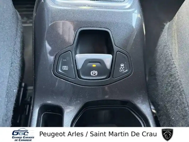 Jeep Renegade 1.3 turbo t4 240 ch phev at6 4xe eawd — photo 24