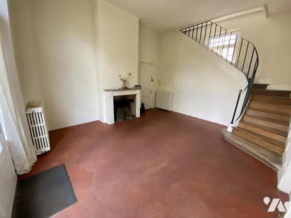 Appartement 6 pièces 135 m²