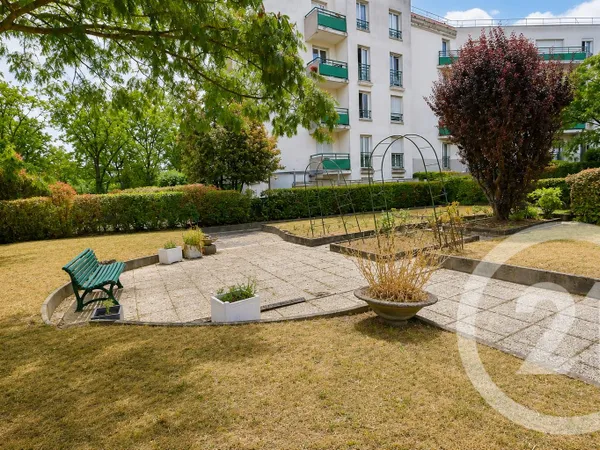 Appartement 4 pièces 83 m²