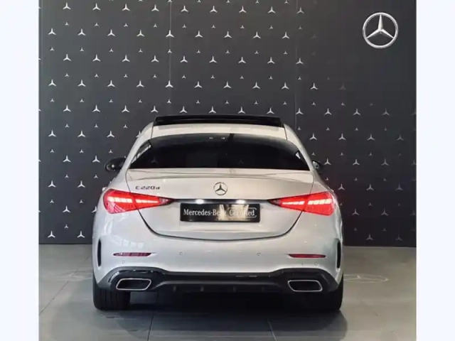 Mercedes Classe C 220 d berline amg lin — photo 4