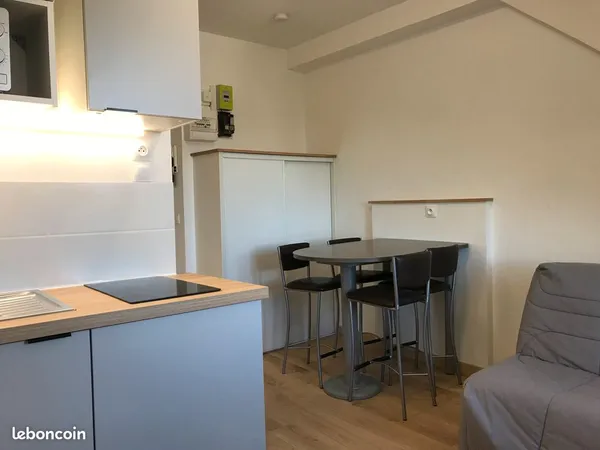 Studio meublé 16 m² Nantes - St Donation (proche Tram & Ecoles)