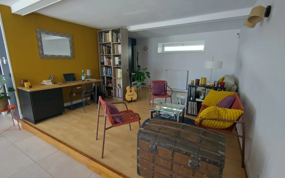 Photo 3