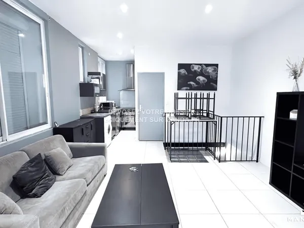 T3 meublé - 92, Avenue Du Premier Bataillon De Choc, 83000, Toulon, France