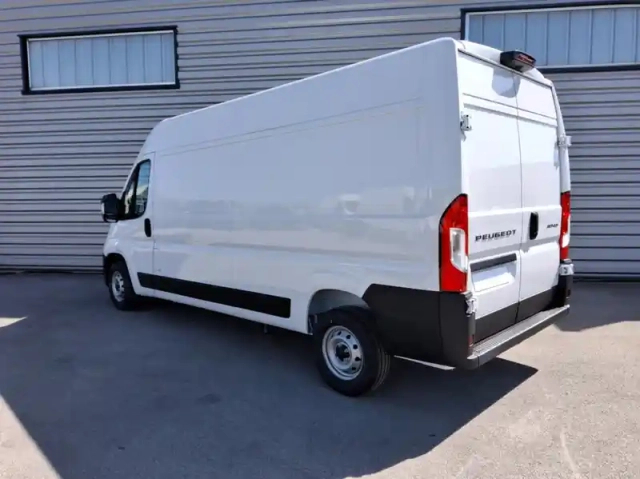 Peugeot Boxer fourgon nouveau fgn 3.5 t l3h2 140 s&amp;s bvm6 — photo 7
