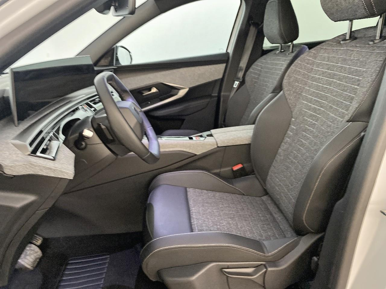Peugeot 5008 hybrid 145 ch e-dcs6 allure — photo 9