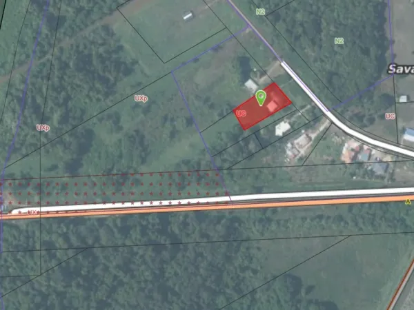 Terrain 2421 m²
