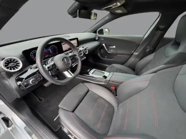 Mercedes Classe A 200 amg line — photo 15