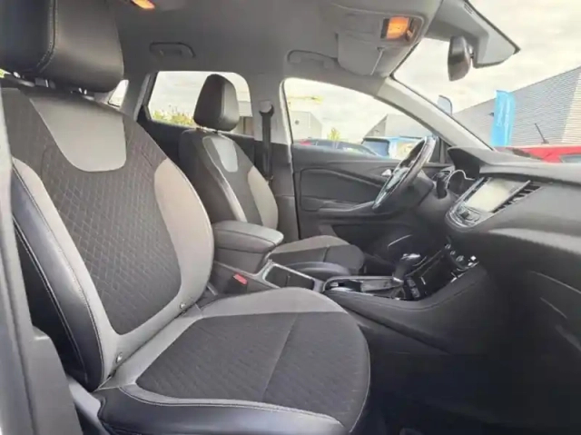 Opel Grandland X 1.2 turbo 130ch elite bva8 109g — photo 11