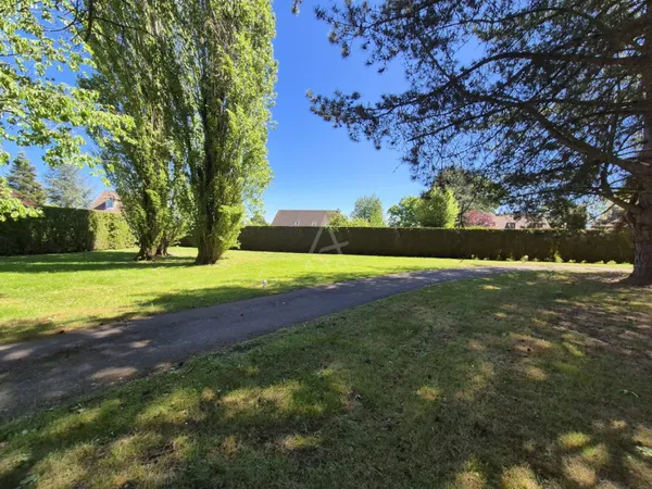Terrain 1500 m²