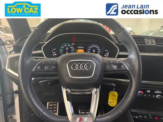Audi Q3 45 tfsie 245 ch s tronic 6 — photo 12