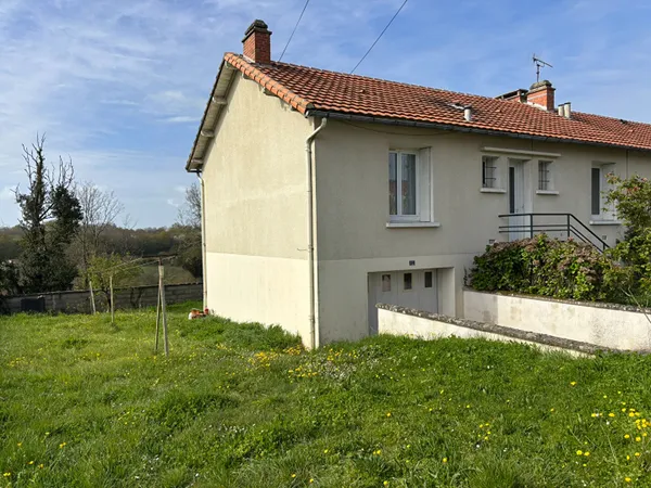 Maison Civray 4 pièce(s)