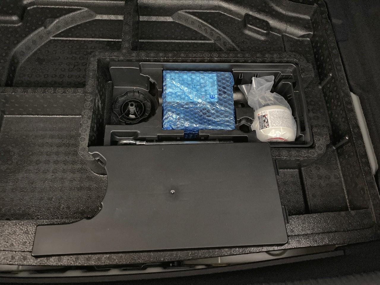 Peugeot 308 hybrid 145 e-dcs6 allure — photo 16