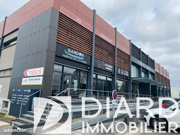 Bureaux 32 m² VITRE