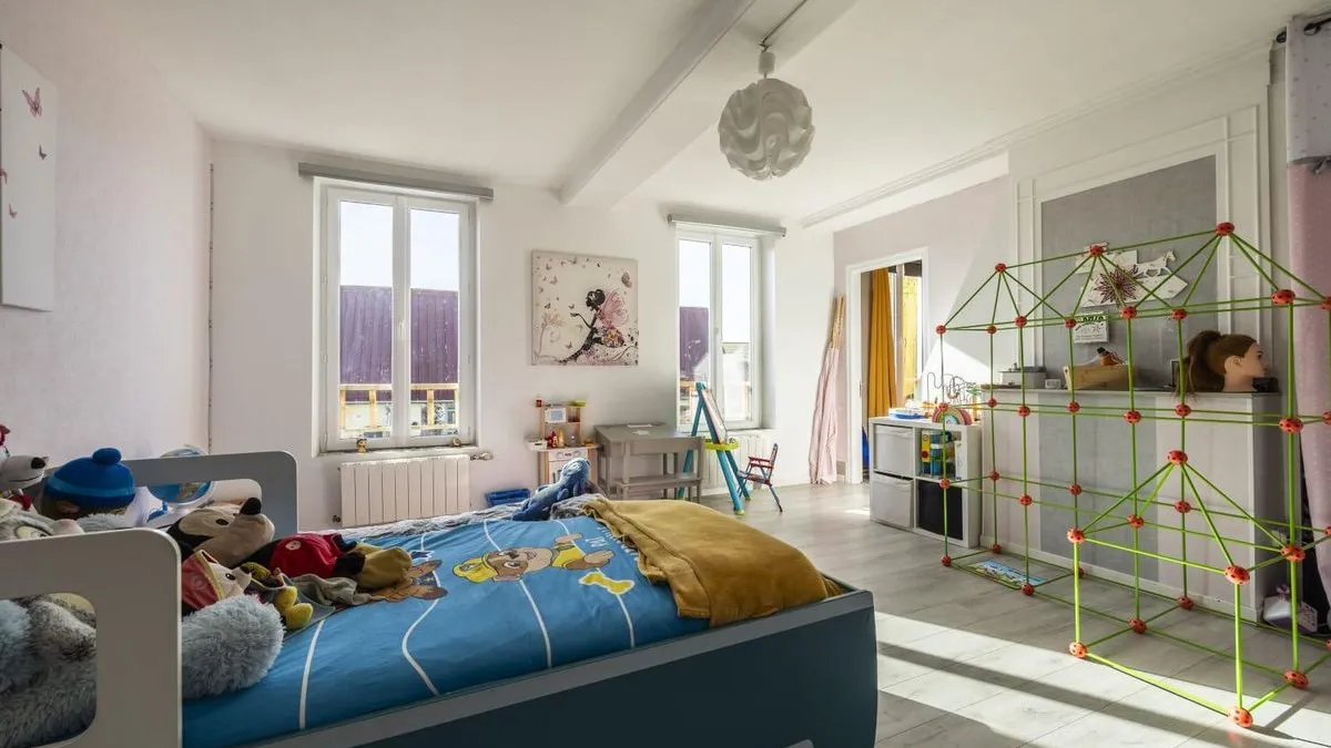 Photo 5