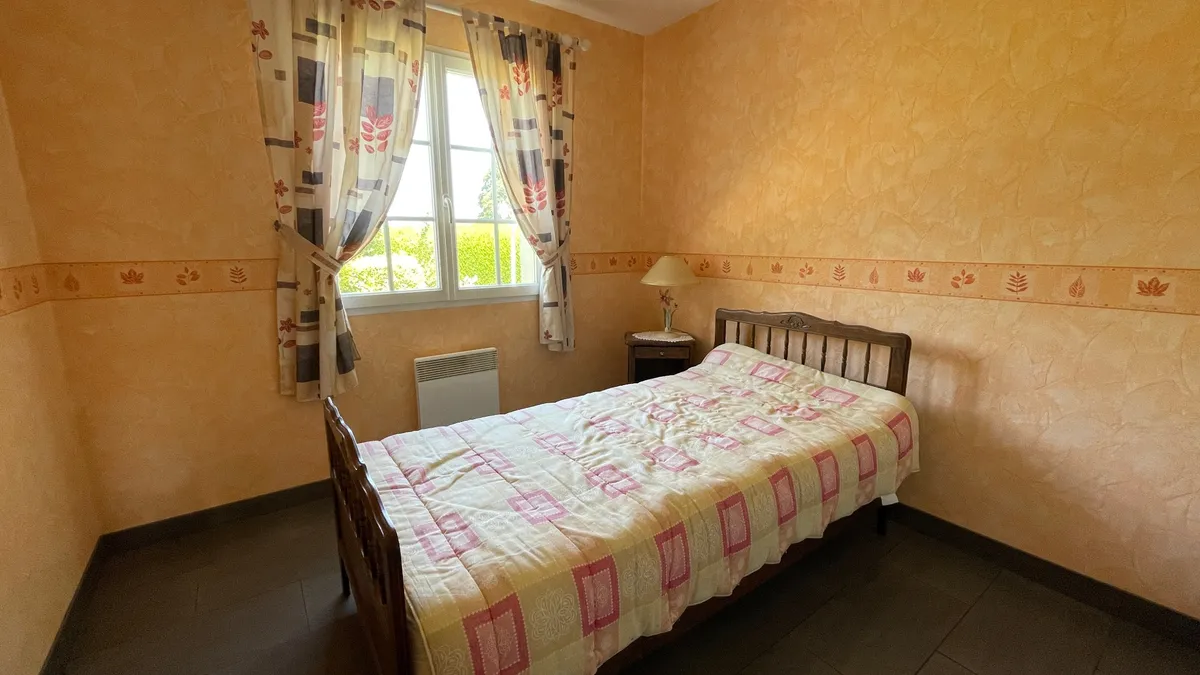 Photo 5