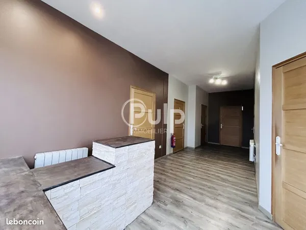 Local commercial 81 m²