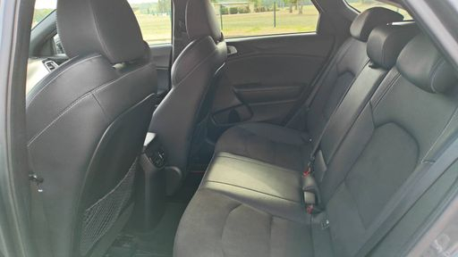 Kia ProCeed 1.4 T-GDi 140 DCT7 - GT Line Premium – 2019 – 112000 km – Essence – Boîte Automatique — photo 53