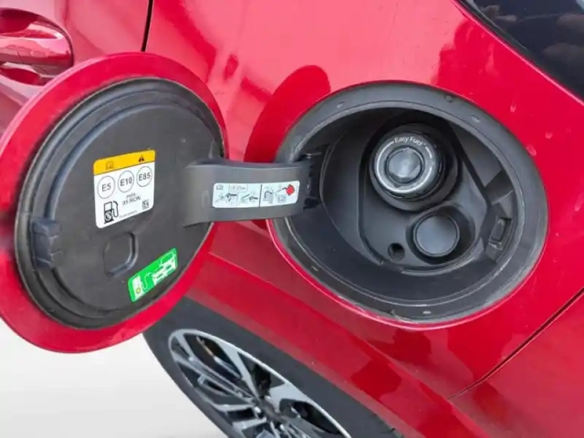 Ford Puma 1.0 flexifuel 125ch s&amp;s mhev st-line — photo 9