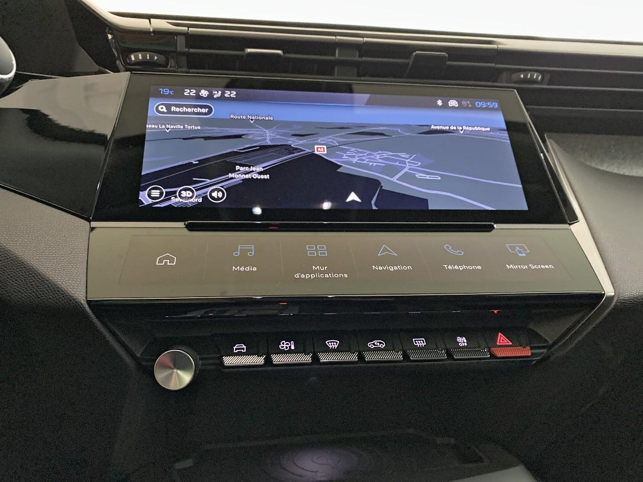 Peugeot 308 sw hybrid 145 e-dcs6 allure — photo 15