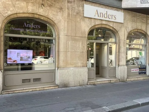 Boutique 79 m²