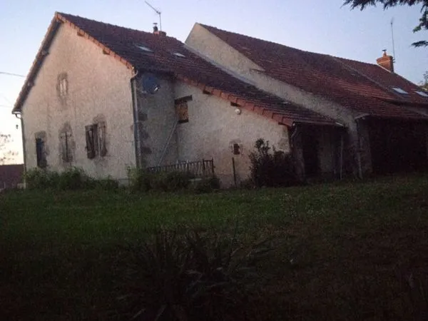 Maison de campagne et grange 75 m carré
