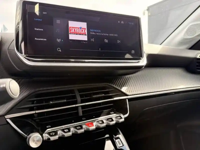 Peugeot 208 100 s&amp;s bvm6 — photo 33