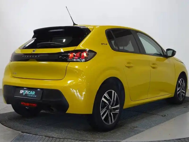 Peugeot 208 1.2 puretech 100ch s&amp;s style — photo 4