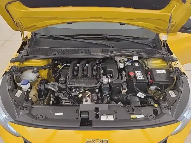 Peugeot 208 puretech 75 s&amp;s bvm5 — photo 29