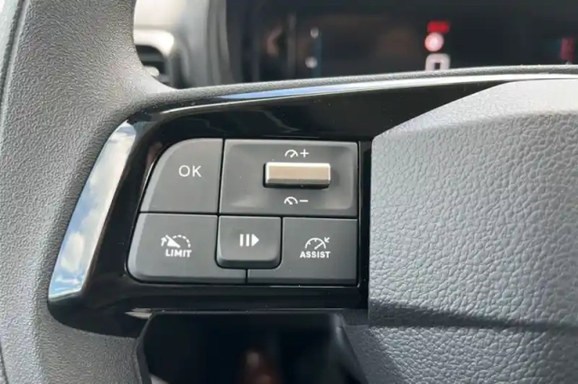 Citroën Berlingo van m diesel 100 ch manuelle — photo 17