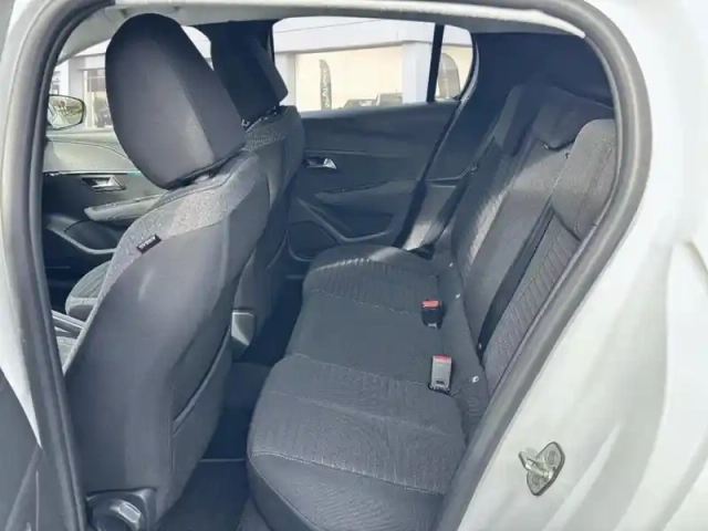 Peugeot 208 puretech 75 s&amp;s bvm5 style — photo 21