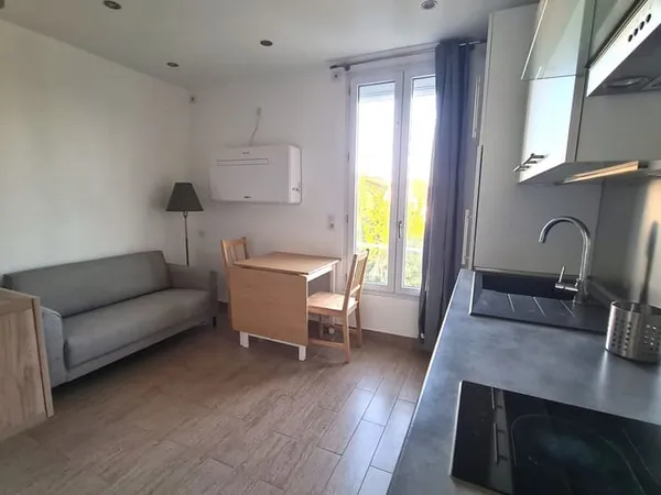 Studio 1 pièce 23 m²