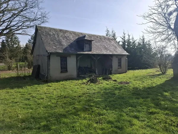 CHARMANTE MAISON ANCIENNE AU CALME AVEC DÉPENDANCE ET BEAU TERRAIN SANS VIS-À-VIS