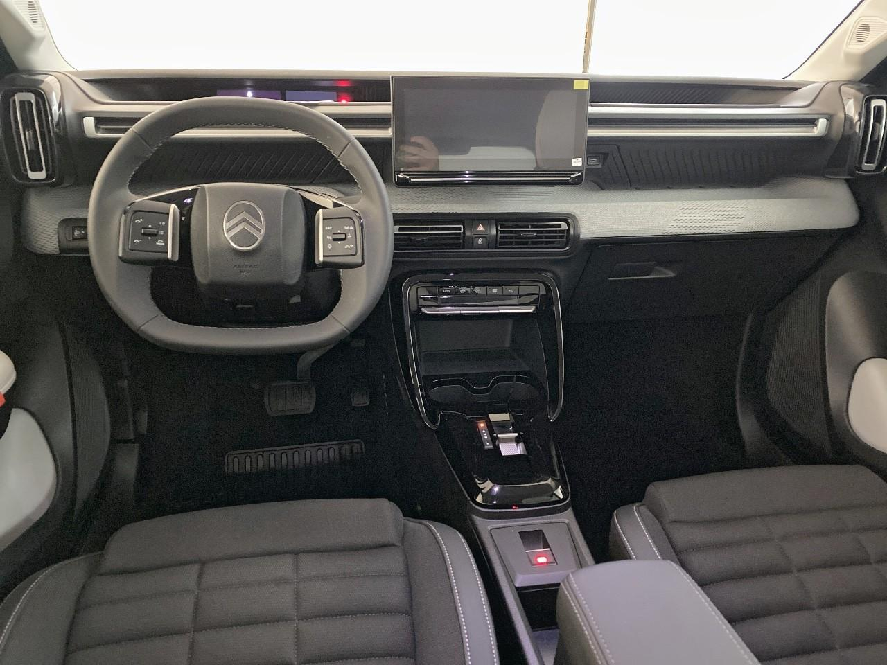 Citroën C3 Aircross hybride 145 ch aut max — photo 8