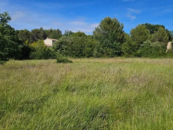 Terrain 949 m²